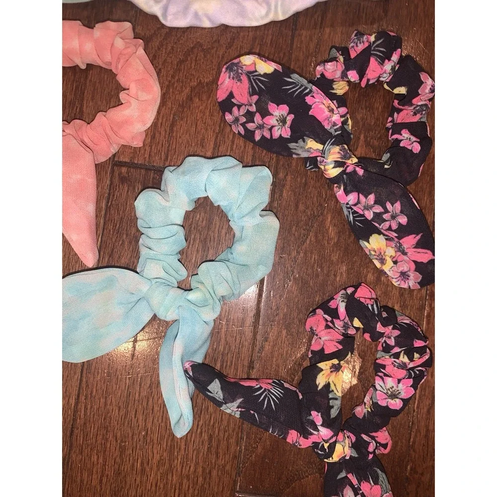 Justice Lot of 11 Girl's Accessories Head Bands And Scrunchies‎